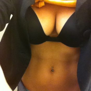 Profil de Maimouna, 24 ans, Adultère à Logy Bay-Middle Cove-Outer Cove